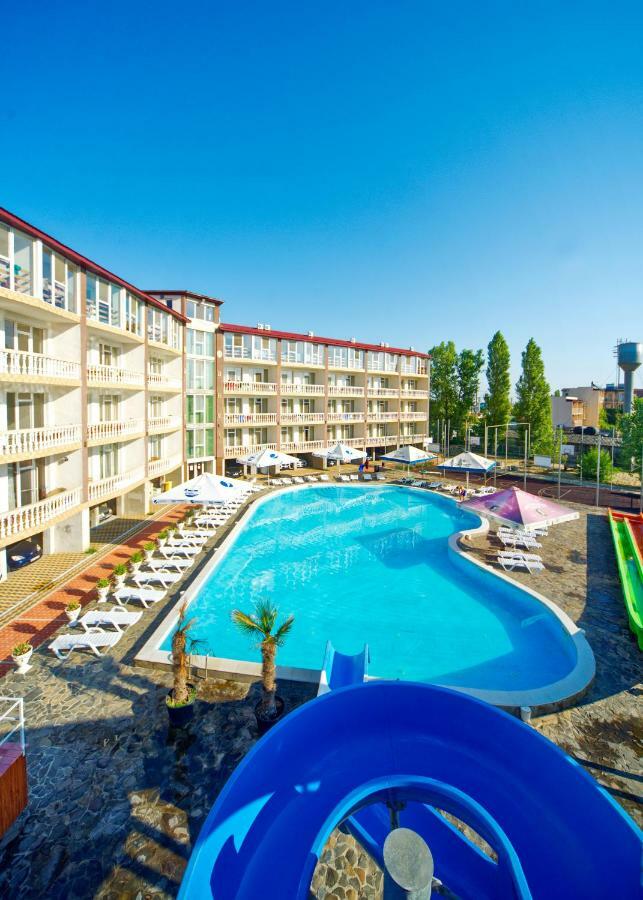 Hawaii Hotel Zatoka Esterno foto