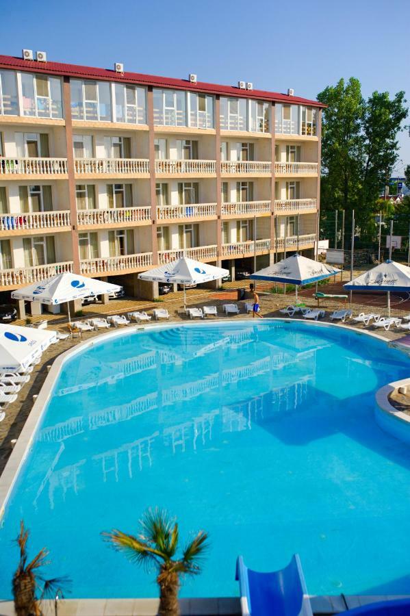 Hawaii Hotel Zatoka Esterno foto